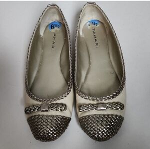 Tahari Leather TA Voyage Shoes